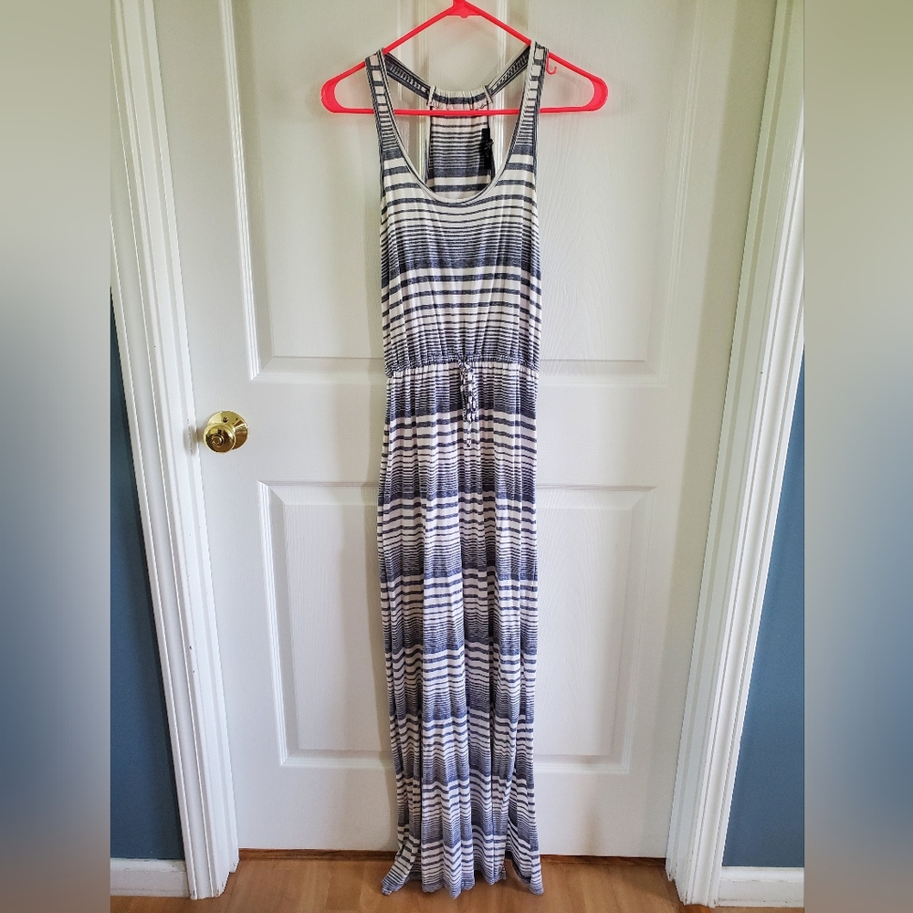 Forever 21 Grey and White Tank Top Sheath Maxi Dress. #SW